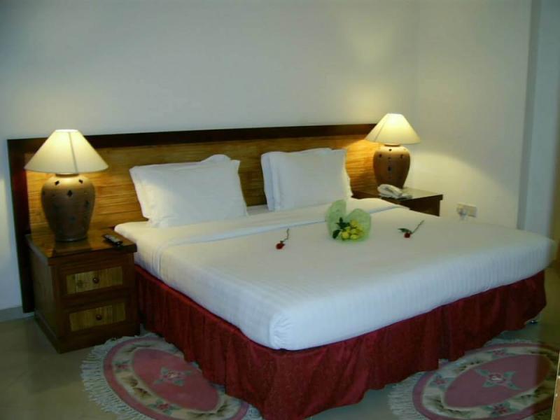 Golden Crown Hotel Apartment