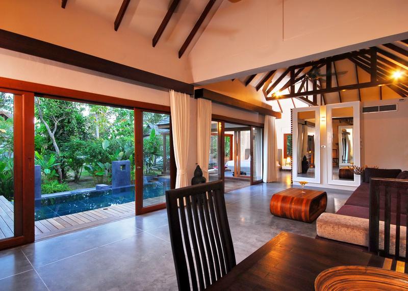 The Privilege Hotel Ezra Royal Beach