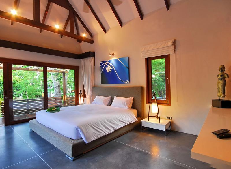 The Privilege Hotel Ezra Royal Beach
