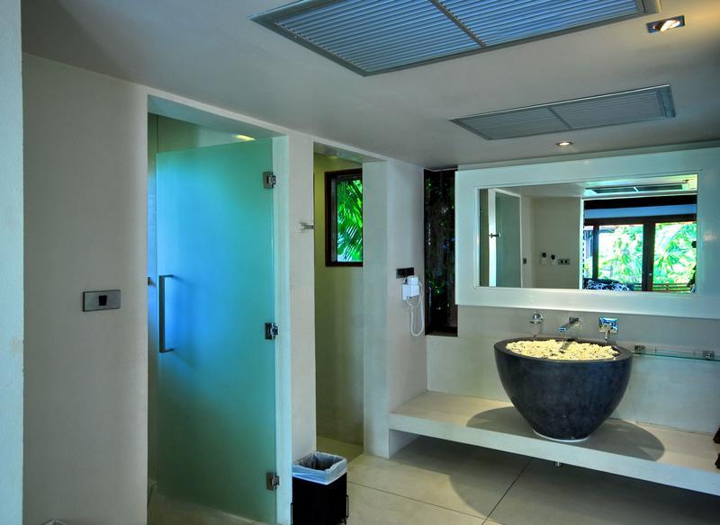 The Privilege Hotel Ezra Royal Beach