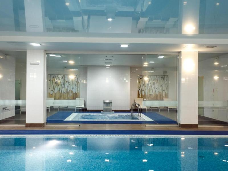 Петровский Путевой Дворец