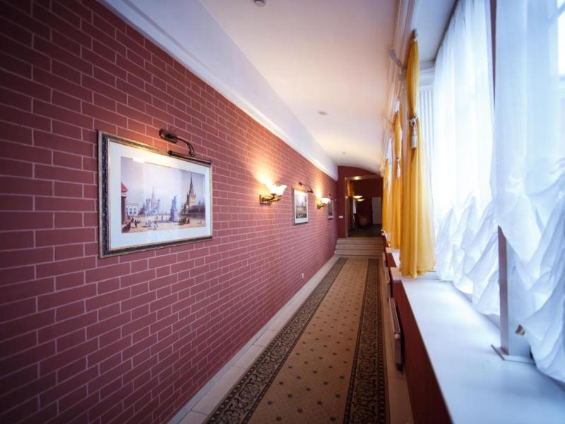 Петровский Путевой Дворец