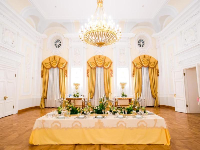 Петровский Путевой Дворец