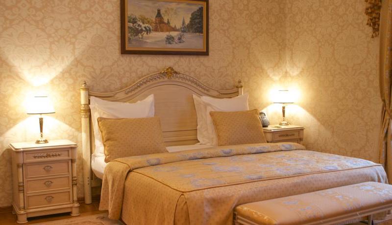 Петровский Путевой Дворец