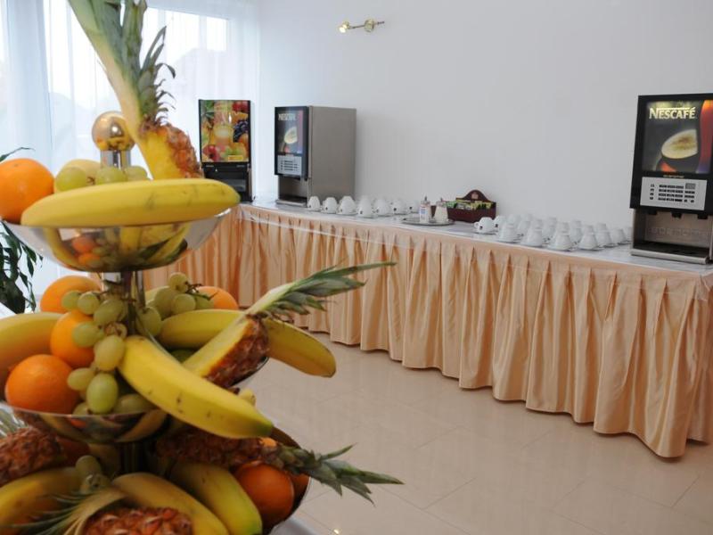 Ket Korona Konferencia es Wellness Hotel