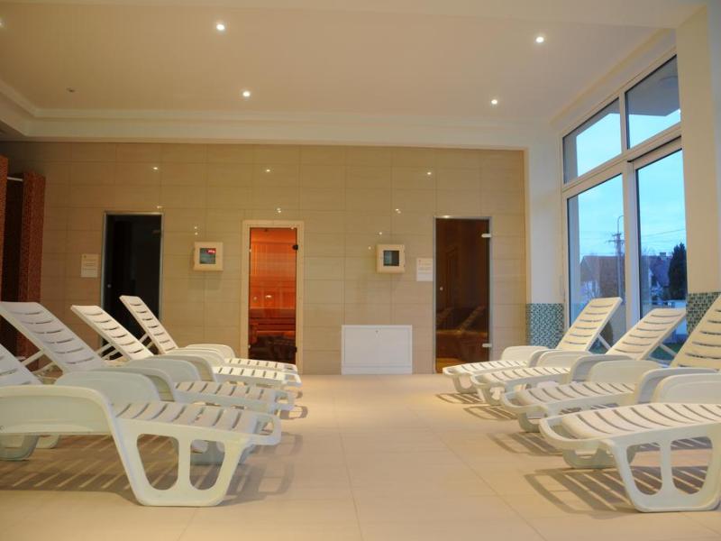 Ket Korona Konferencia es Wellness Hotel