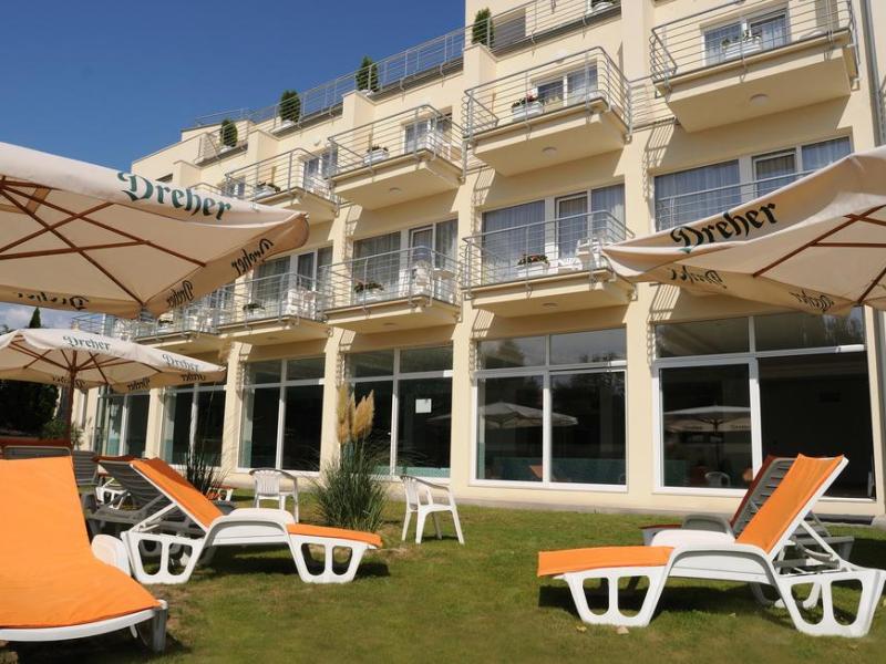 Ket Korona Konferencia es Wellness Hotel