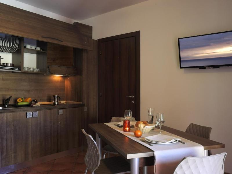 Ai Pozzi Village Hotel & Residence 