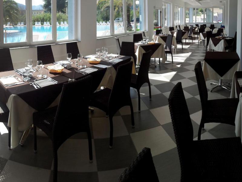 Ai Pozzi Village Hotel & Residence 
