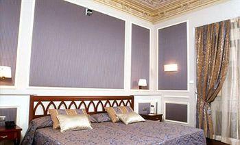 Catalonia Las Cortes