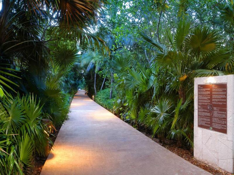 Catalonia Privileged Maroma