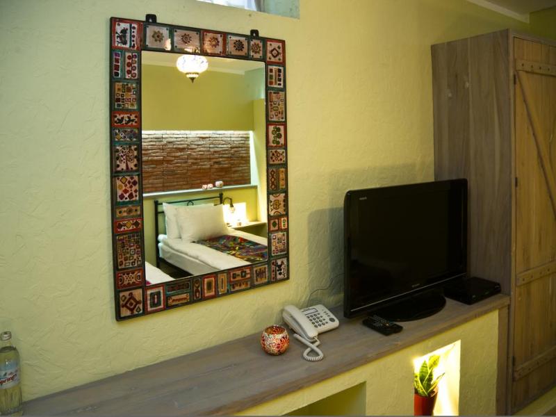 №12 Boutique Hotel
