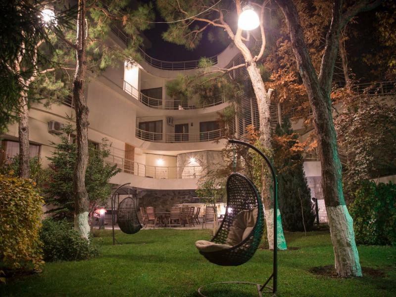 Hotel Beaumonde Garden