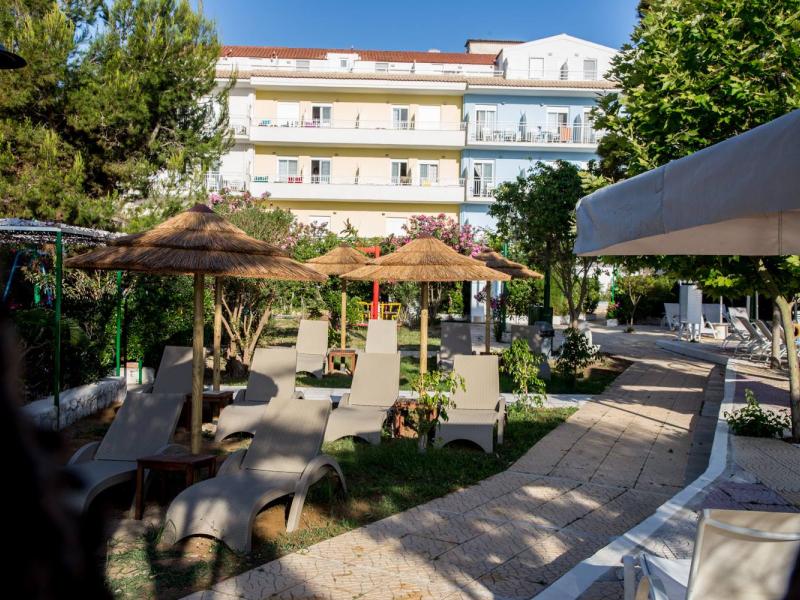 Summery Hotel