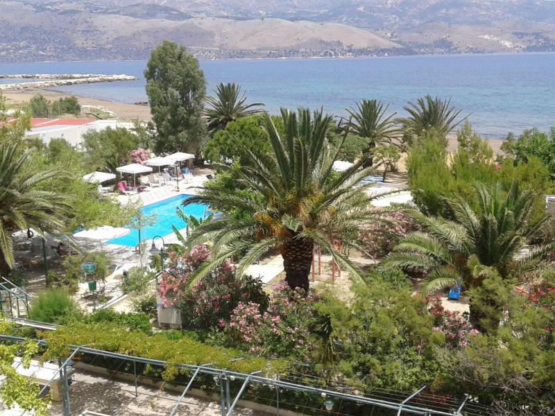 Summery Hotel