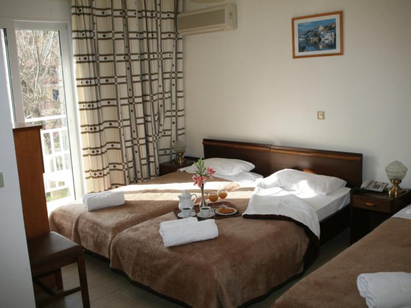 Summery Hotel