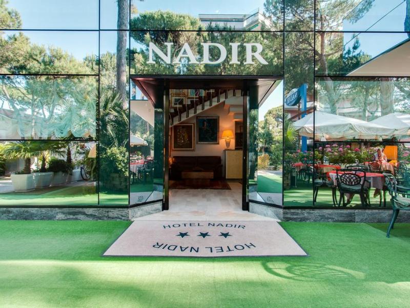 Hotel Nadir