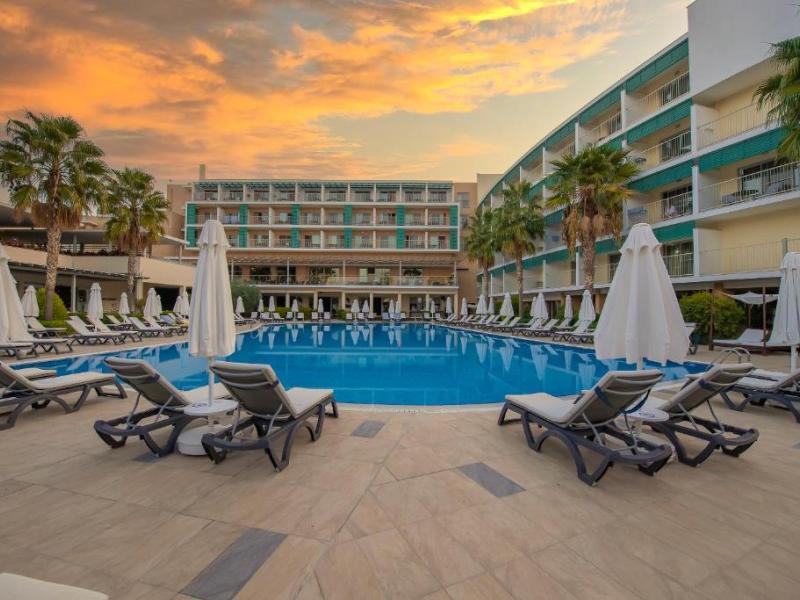 TUI BLUE Barut Andiz