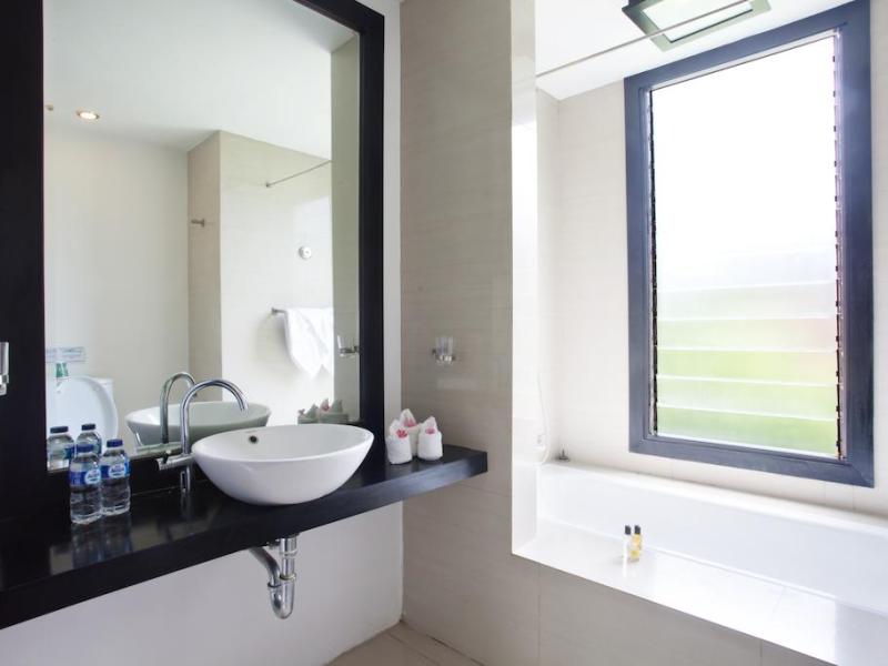 Scape Condotel