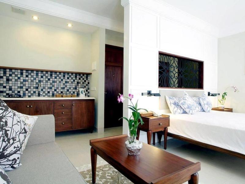 Seminyak Lagoon All Suites Hotel