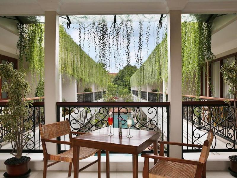 Seminyak Lagoon All Suites Hotel