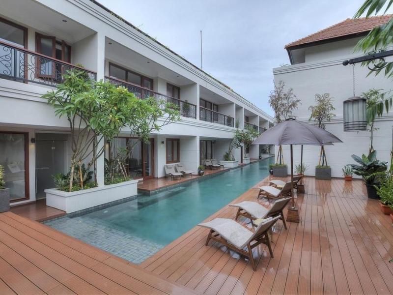 Seminyak Lagoon All Suites Hotel