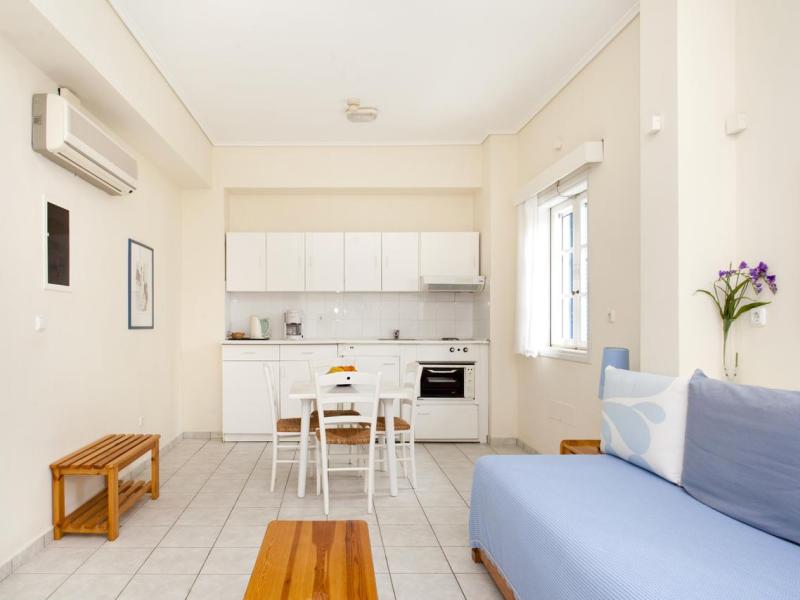 Daphne`s Club Hotel Apartments