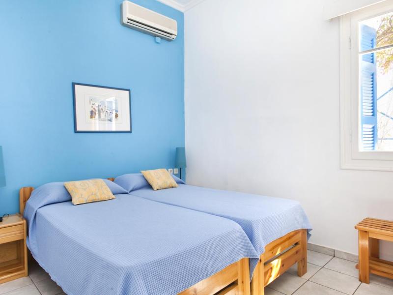 Daphne`s Club Hotel Apartments