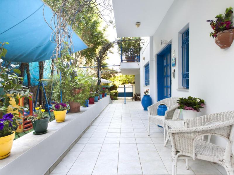 Daphne`s Club Hotel Apartments