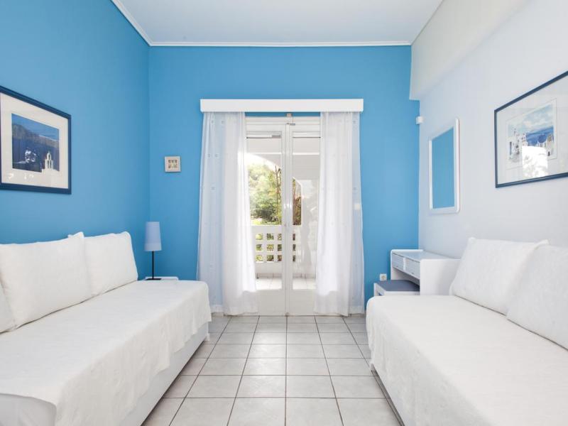 Daphne`s Club Hotel Apartments