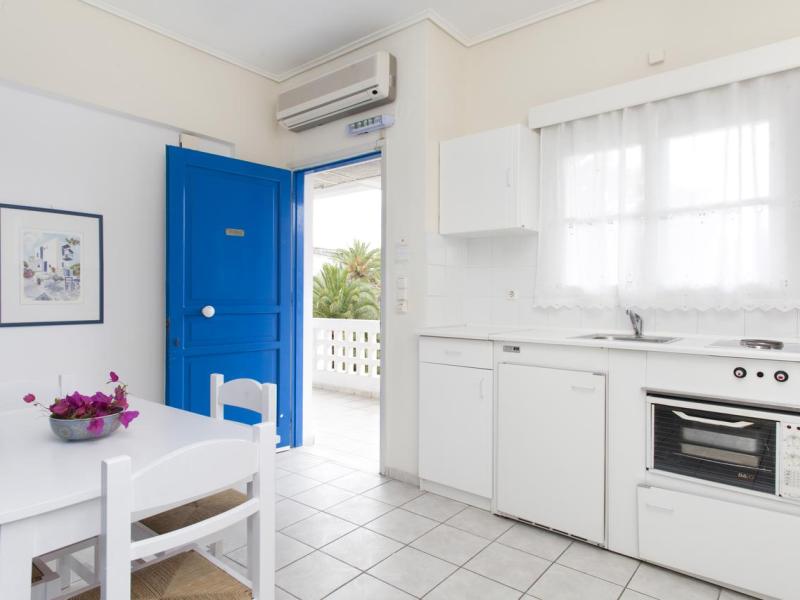 Daphne`s Club Hotel Apartments