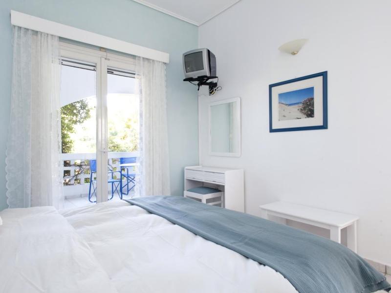 Daphne`s Club Hotel Apartments