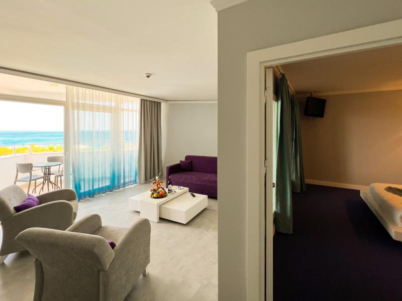 Catamaran Quality Times