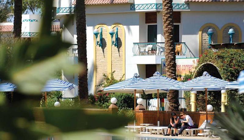 Cataract Pyramids Resort