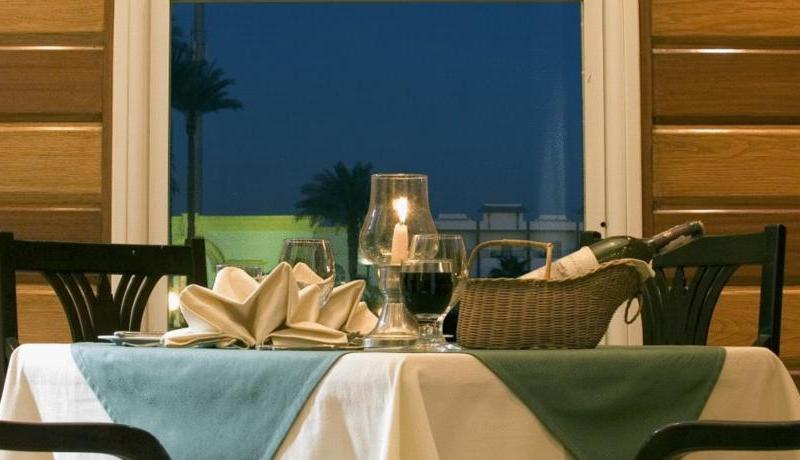 Cataract Pyramids Resort