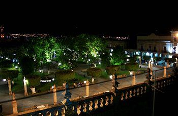 Hotel Mision Catedral Morelia