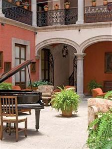 Hotel Mision Catedral Morelia