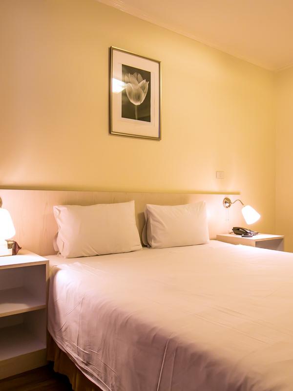 Elizabeth Hotel