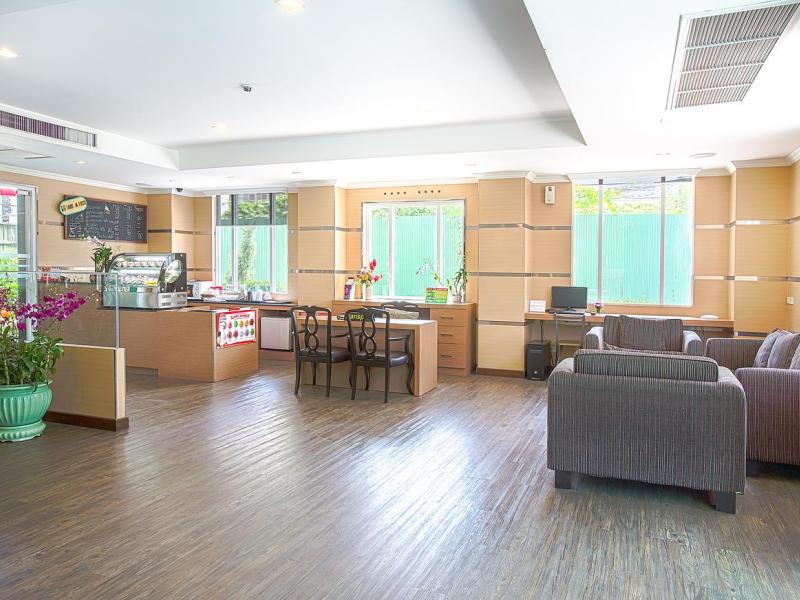 Oakwood Hotel & Residence Bangkok