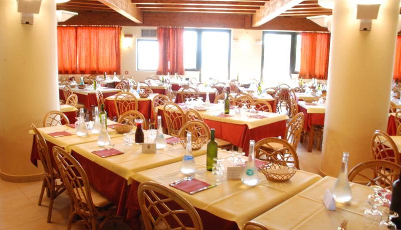 Villaggio Club Hotel Baia della Rocchetta