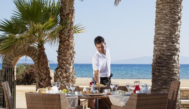 Finikas Hotel