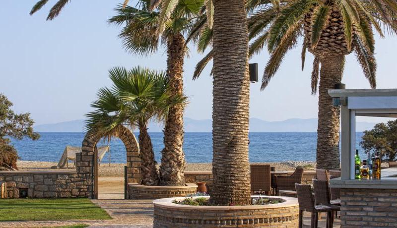 Finikas Hotel