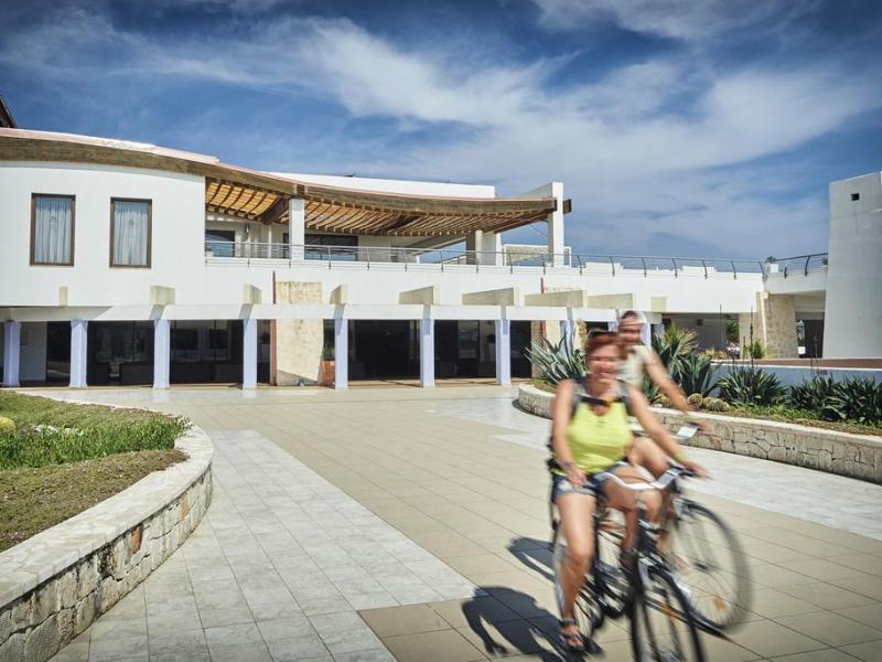 Riva Marina Resort