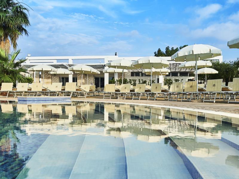 Riva Marina Resort