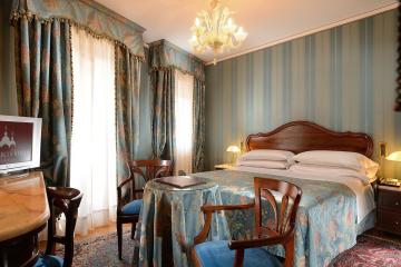 Отель Albergo Cavalletto & Doge Orseolo Италия, Венеция, фото 8