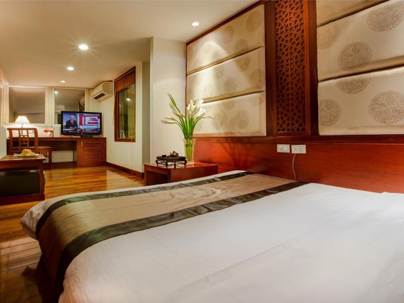 Conifer Boutique Hotel