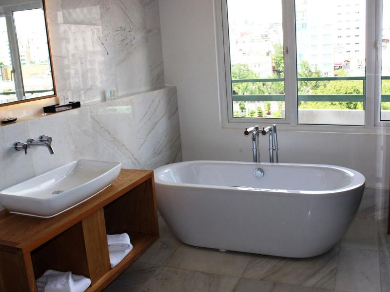 Liberty Hotel Saigon Greenview