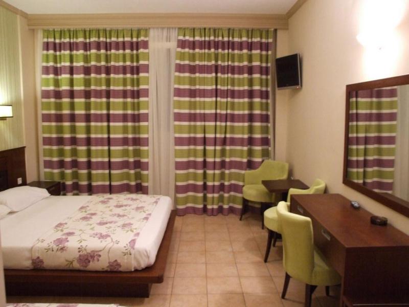 Ismaros Hotel