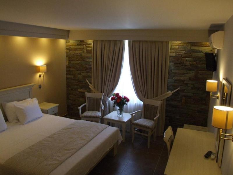 Ismaros Hotel