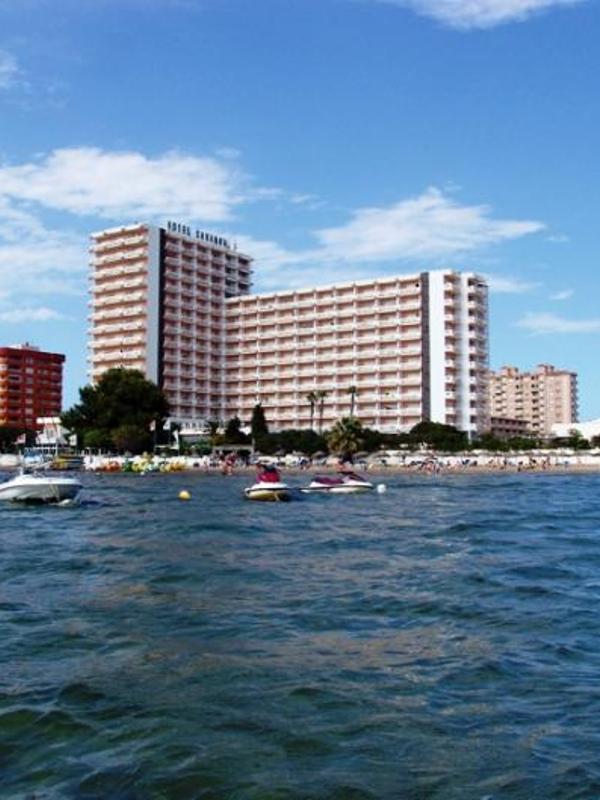 Hotel Izan Cavanna